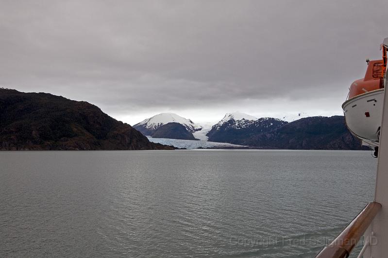 20071215 140723D200 c 3800x2550.jpg - Cruising Chilean Fjords and Glacier Eire